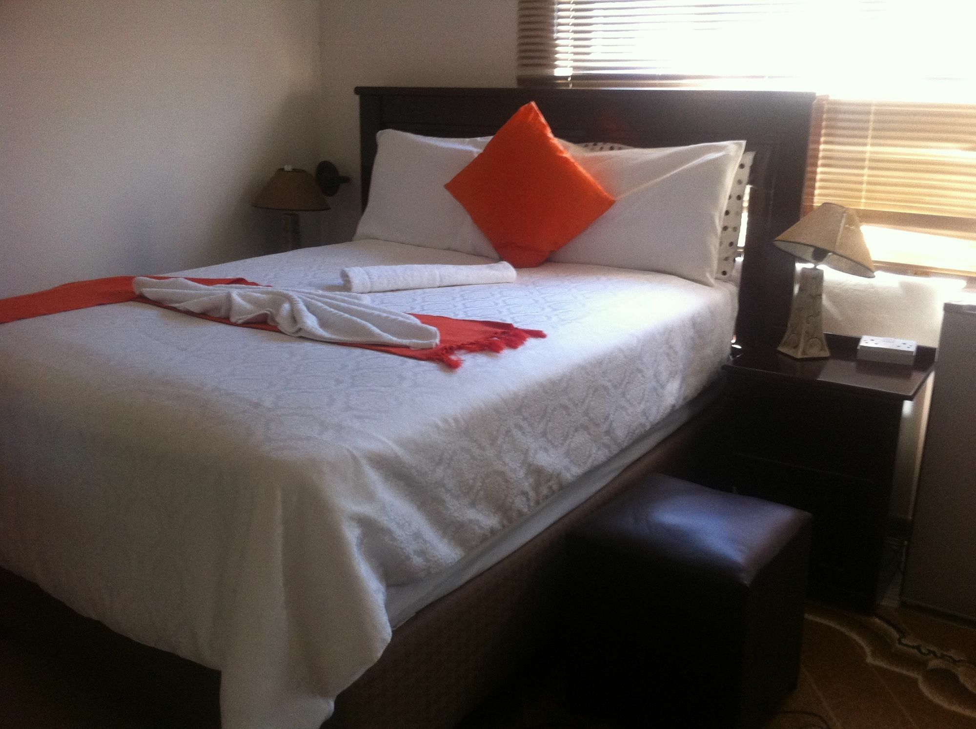 Upper Room Guest House Francistown Exteriör bild