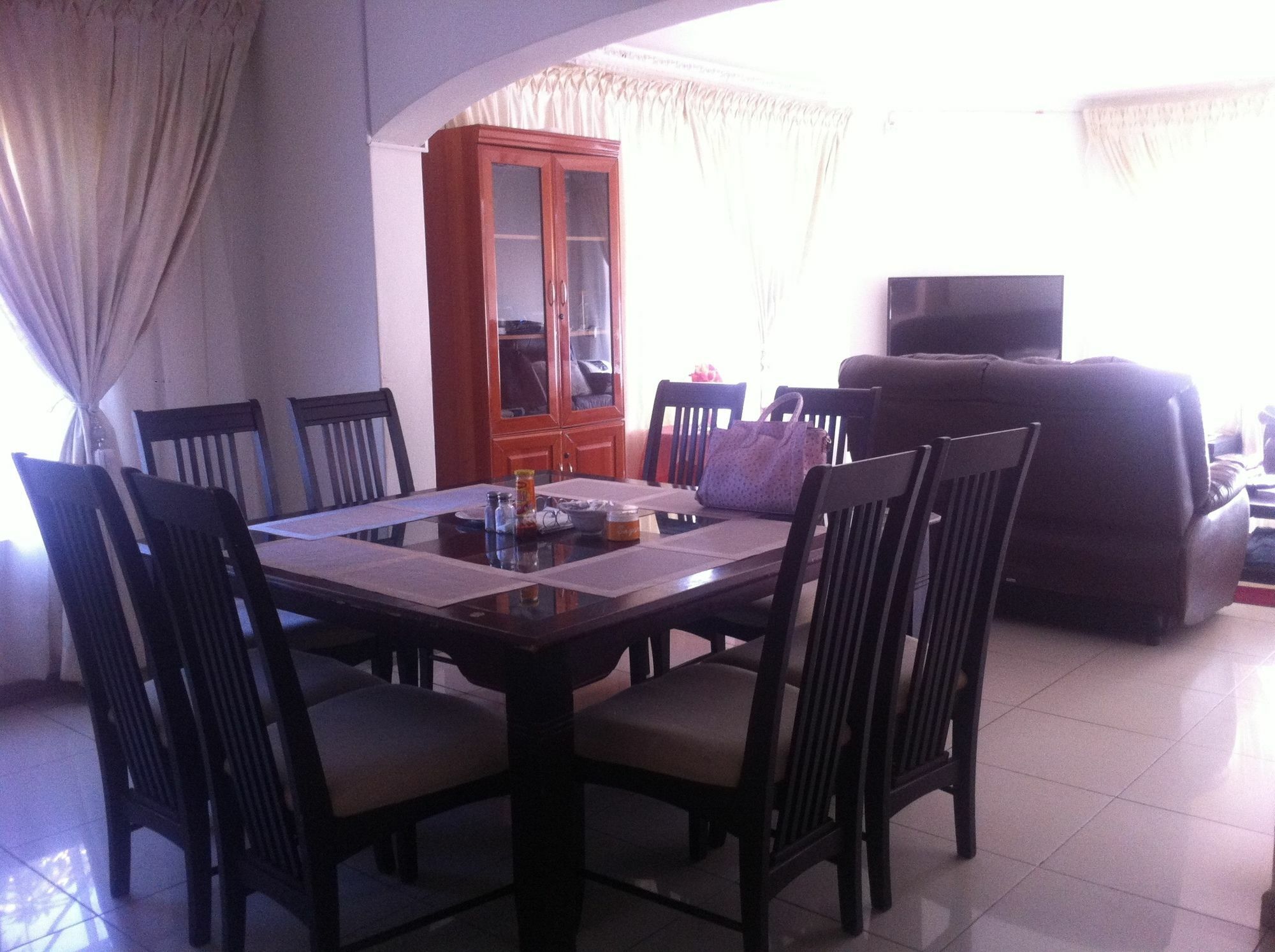 Upper Room Guest House Francistown Exteriör bild