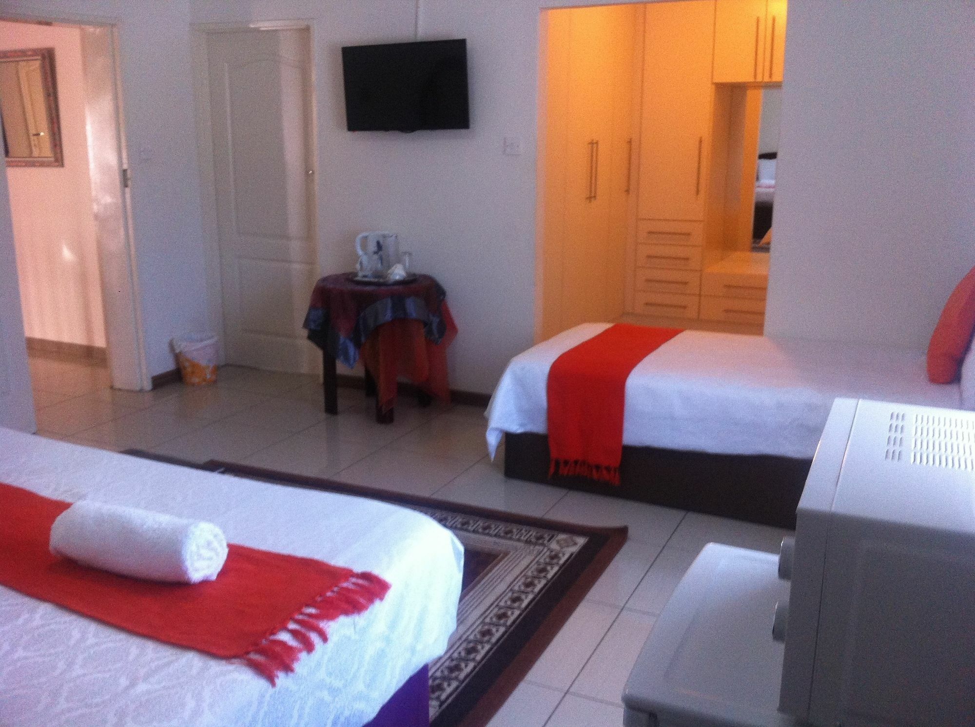 Upper Room Guest House Francistown Exteriör bild